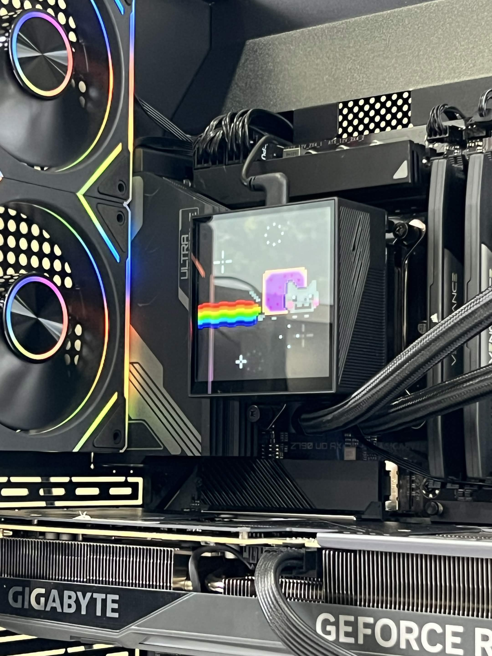 Nyan Pro (Intel I9-14900KF + RTX 5070TI 16GB + 32GB DDR5) Gaming PC