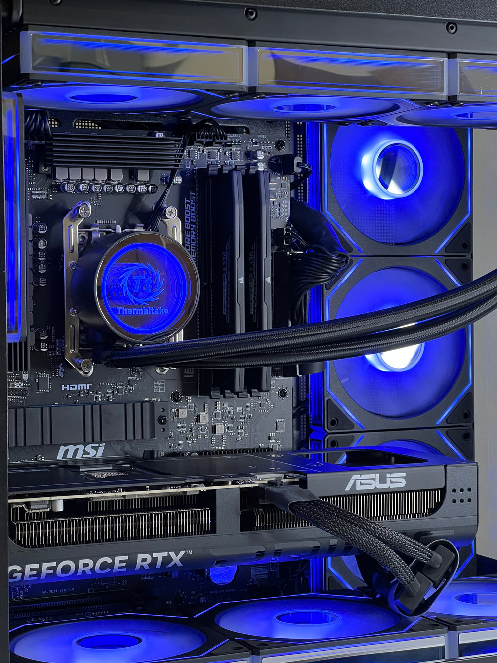 Shadow PRO (Ryzen 7 7800X3D + RTX 5070 12GB + 32GB DDR5)