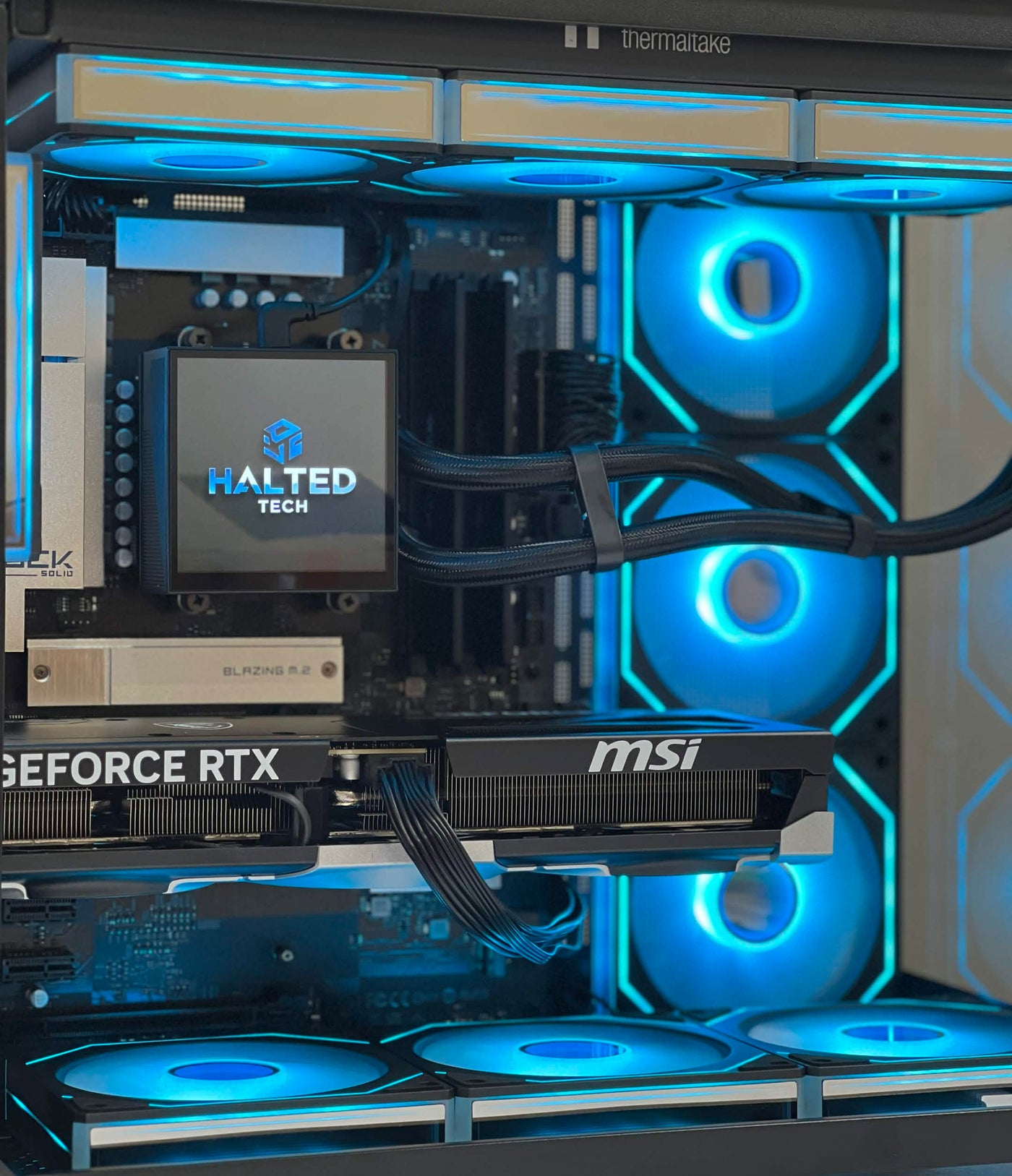 Plasma Gaming PC (Ryzen 7 9800X3D + RTX 5070 TI + 32GB DDR5)