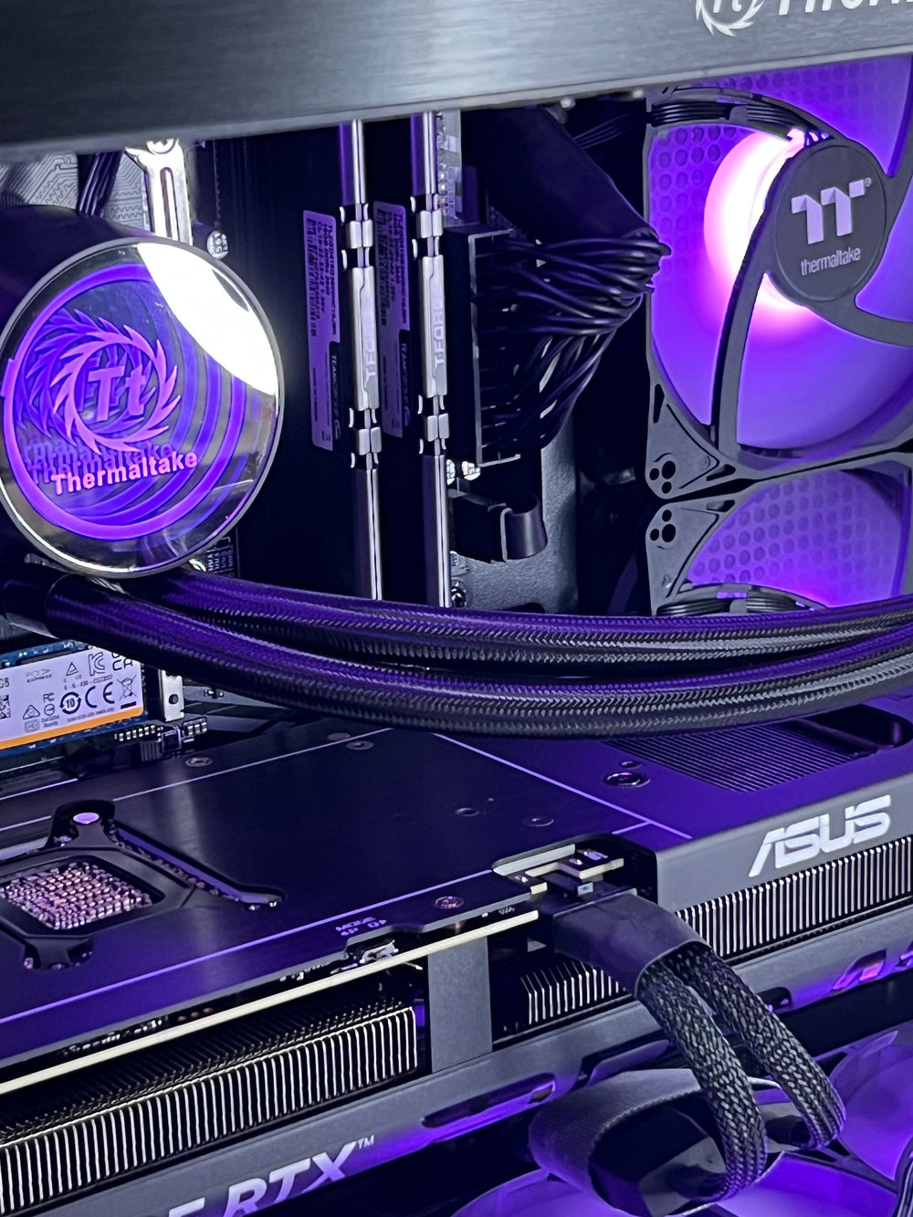 Prime View Gamer (Ryzen 9 5900X + RTX 5070 12GB + 32GB DDR4)