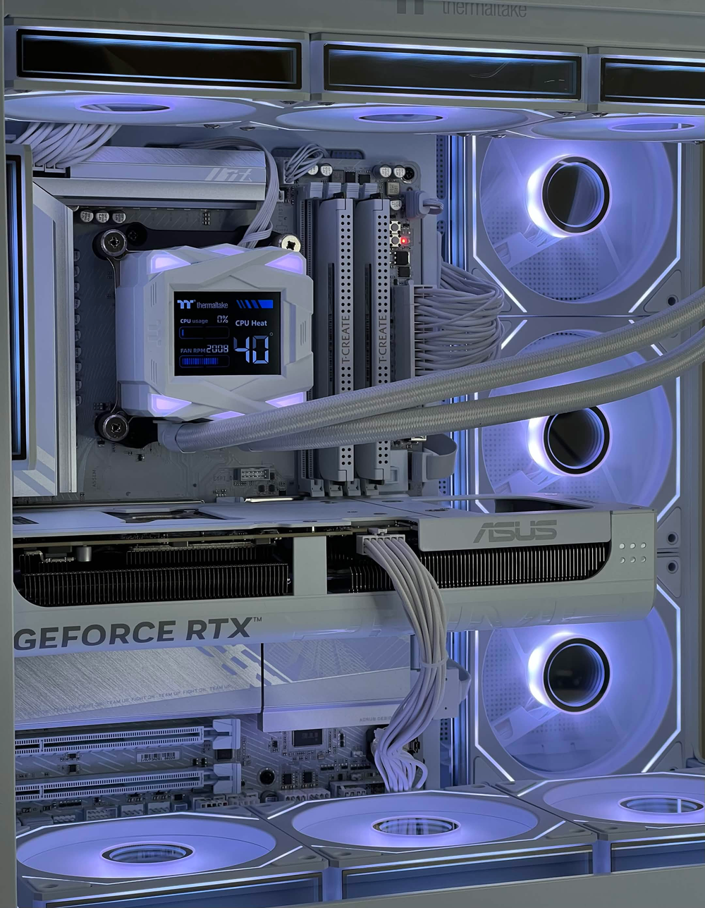 PRIME ICE PRO (Ryzen 7 7800X3D + RTX 5070 12GB + 32GB DDR5)