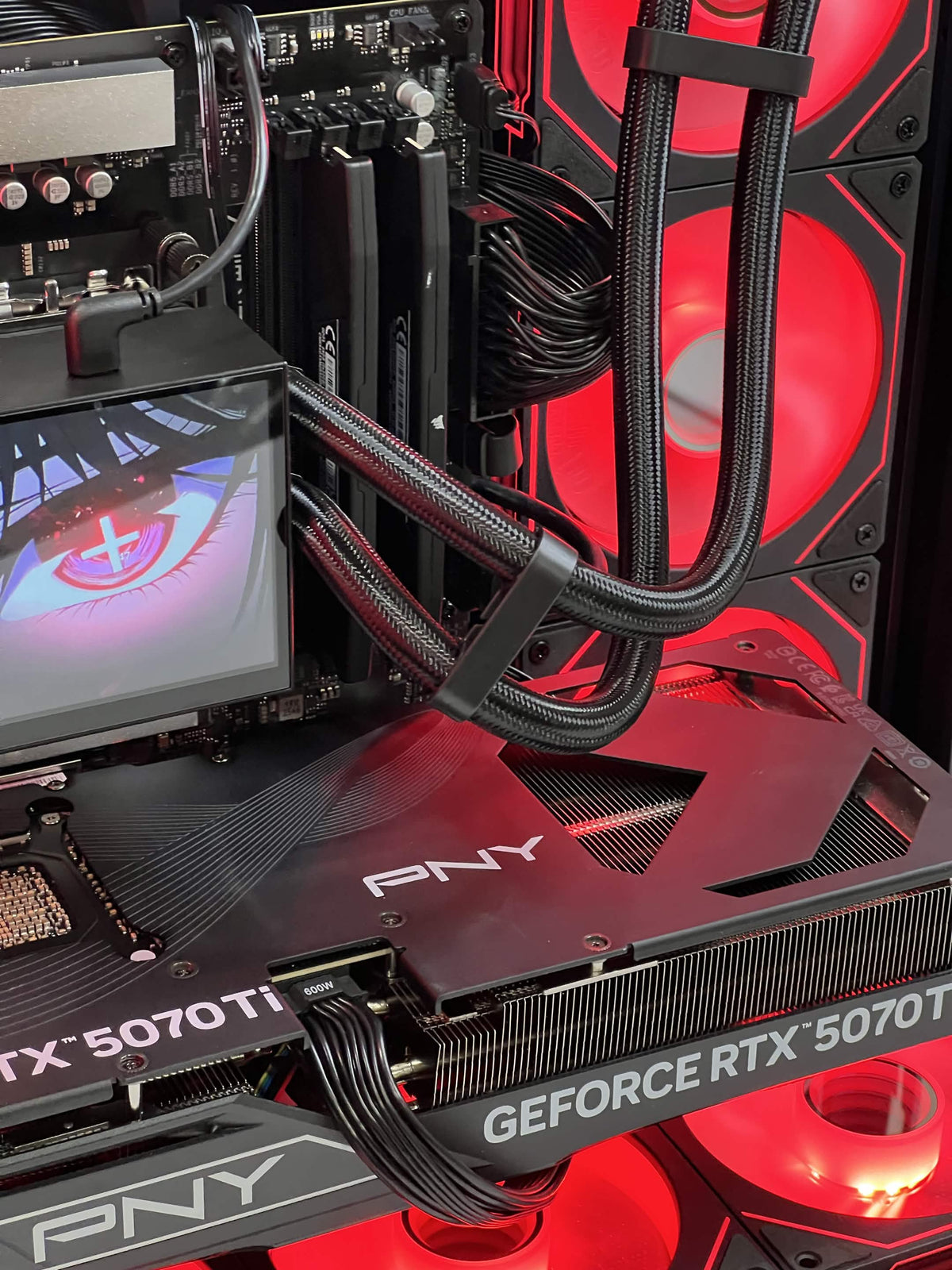 Rise Gaming PC (Ryzen 7 9700X + RTX 5070 TI + 32GB DDR5)