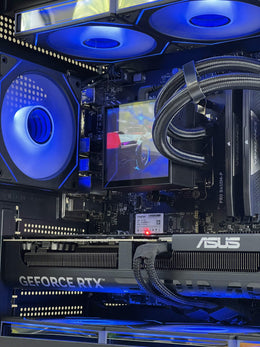 Catalyst Gaming PC (Ryzen 7 9700X + RTX 5070 + 32GB DDR5)